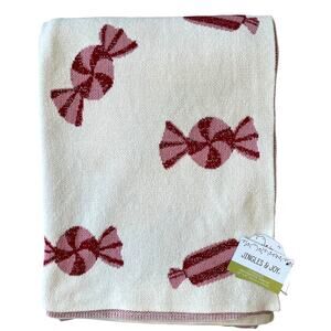 JINGLES & JOY Christmas Peppermint Candy Throw 50x70 Red Cream Holiday Blanket
